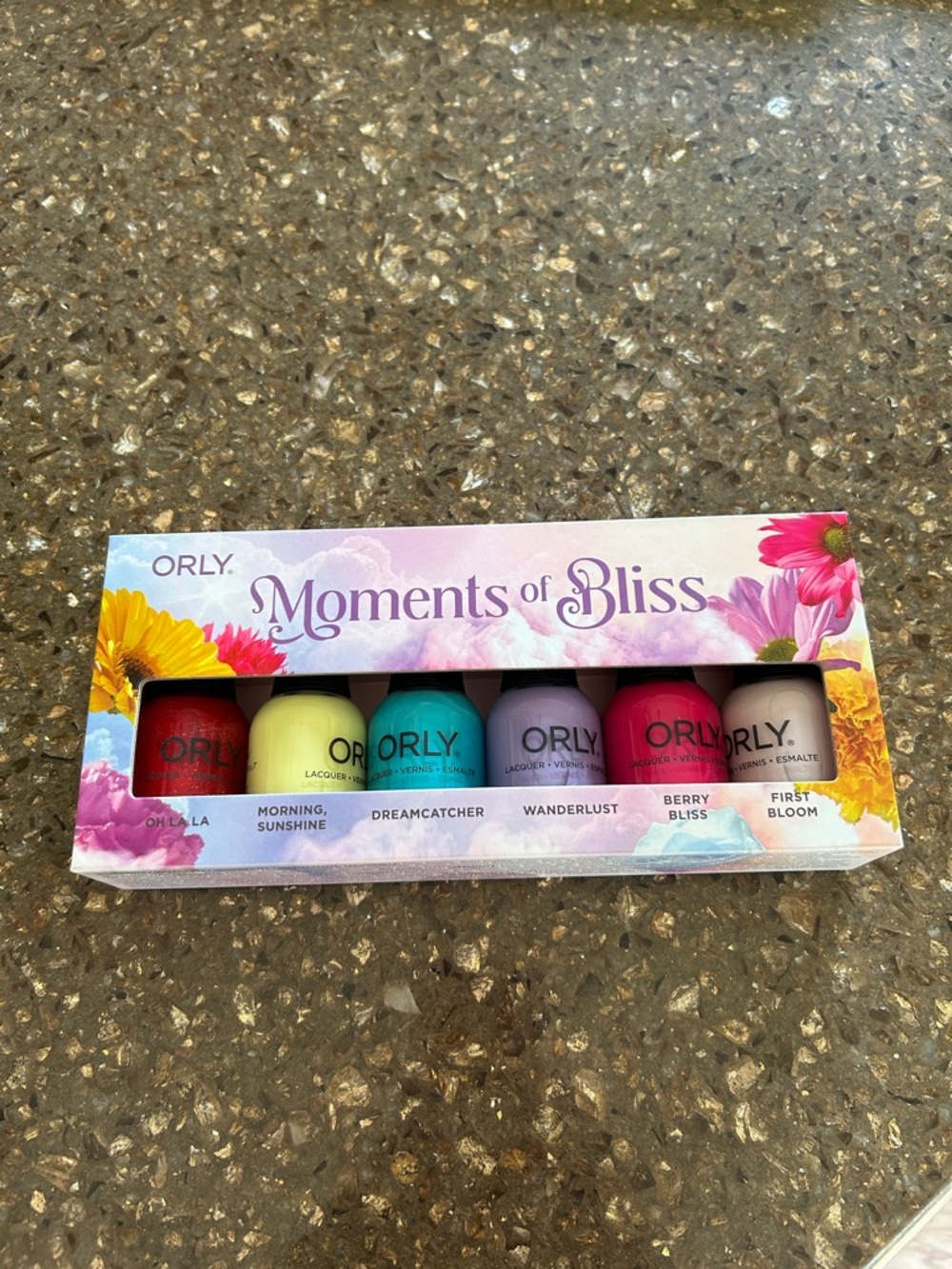 NEW.  Moments of Bliss 6-Piece Nail Lacquer Set - Pastel & Bright Shades